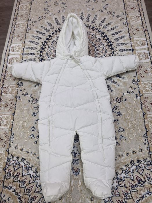 Продам детскую куртку для девочек