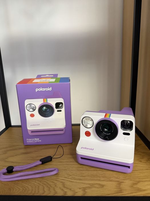 Aparat foto instant Polaroid now generatia 3