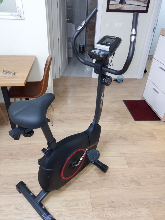 Bicicletă statică HAMMER CARDIO T3