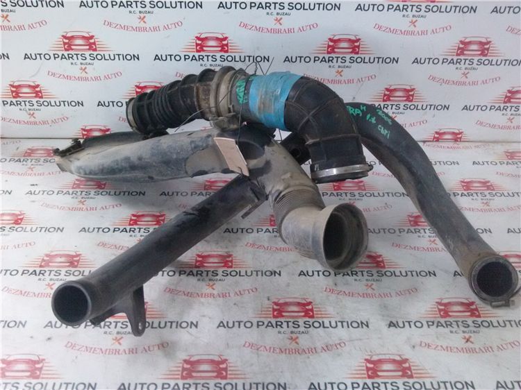 Tubulatura admisie ( 2 buc ) ope astra h 1.7 cdti an fabr. 2006