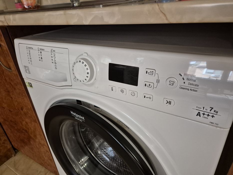 Пералня HotPoint Ariston