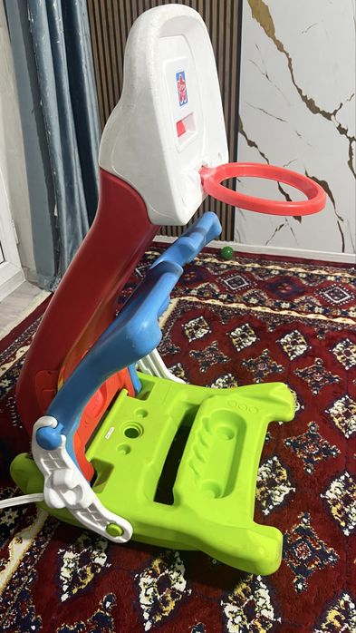 Продам каток. Очень  удобная игрушка  дома для детей.