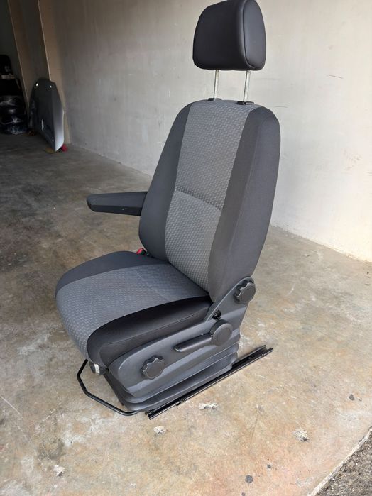 Седалка за Mercedes Sprinter W906