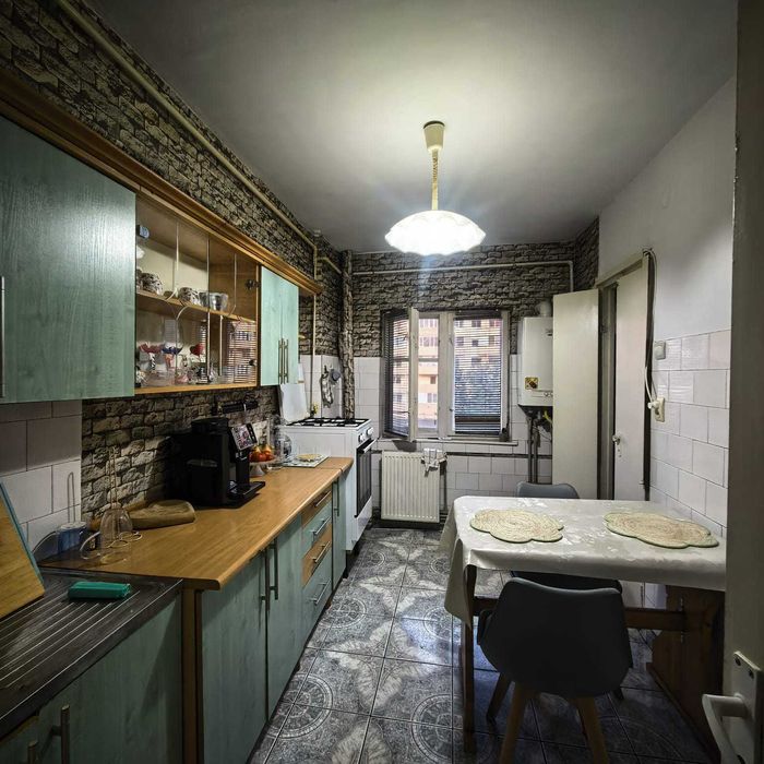 Apartament deva inchiriere