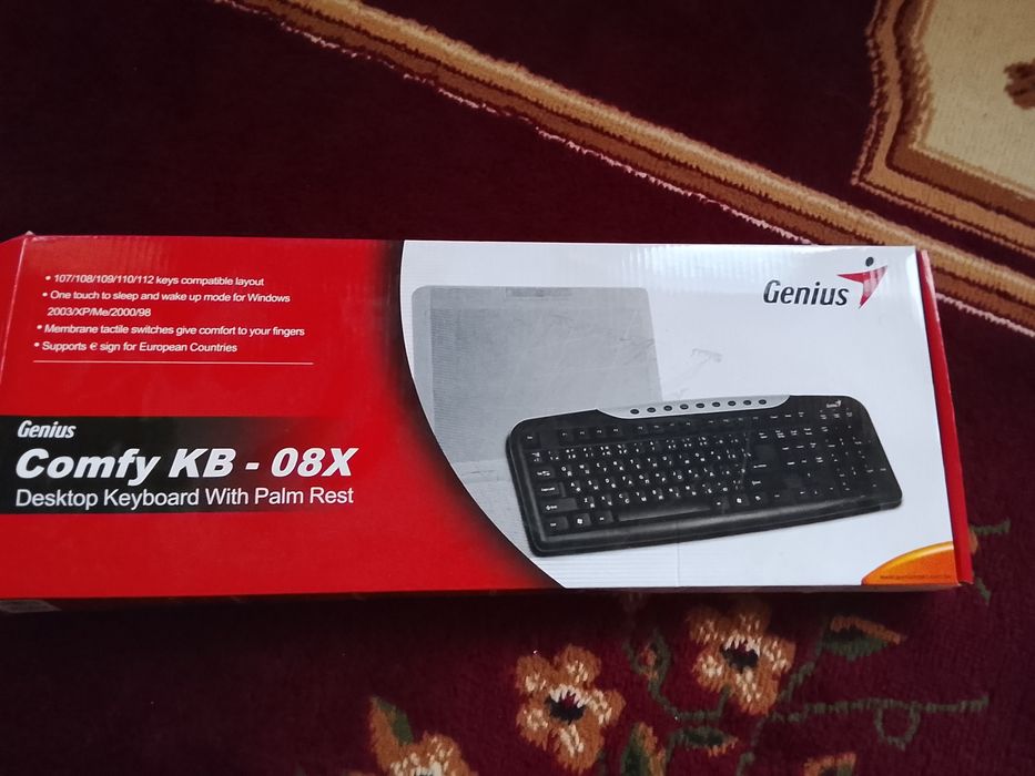 Продаю рабочий компьютер продаю за это бонус один клавиатура