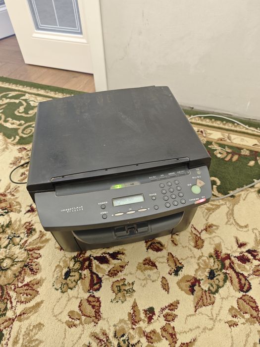 Canon MF4012B принтер