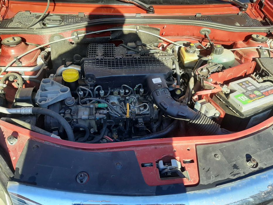 avtomobil dacia 1.5 dci