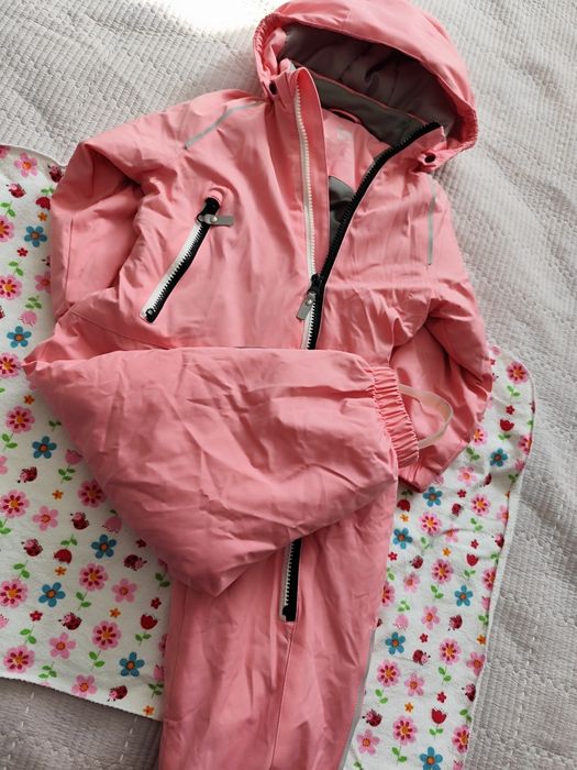 Комбинезон весенний на девочку