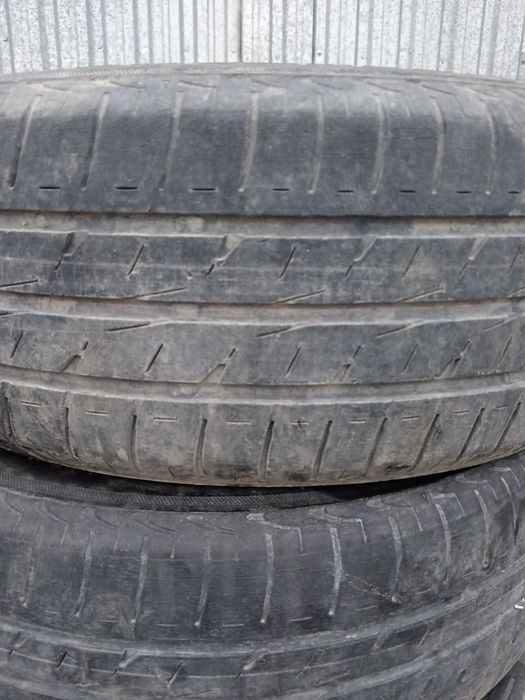 Продам шины комплект