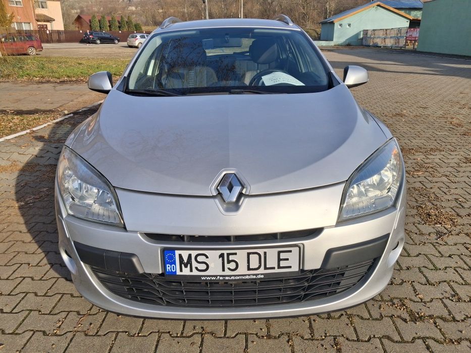Renault megane 3  1.6 benzina + Gpl