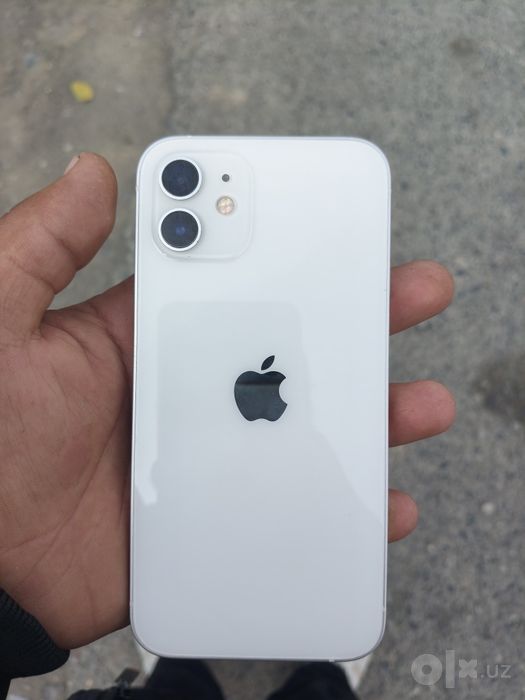 IPhone 12 64 GB chotki