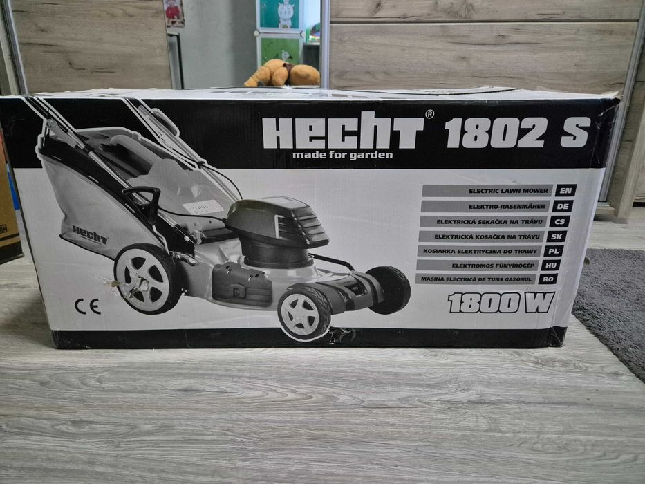Masina de tuns iarba hecht 1802 s