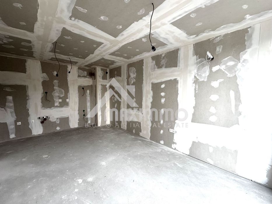 Продава се Тристаен апартамент в Варна, Аспарухово - 90 кв.м за 932 €/кв.м - Снимка #3