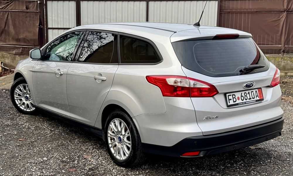 Ford focus Diesel clima jante model 2015