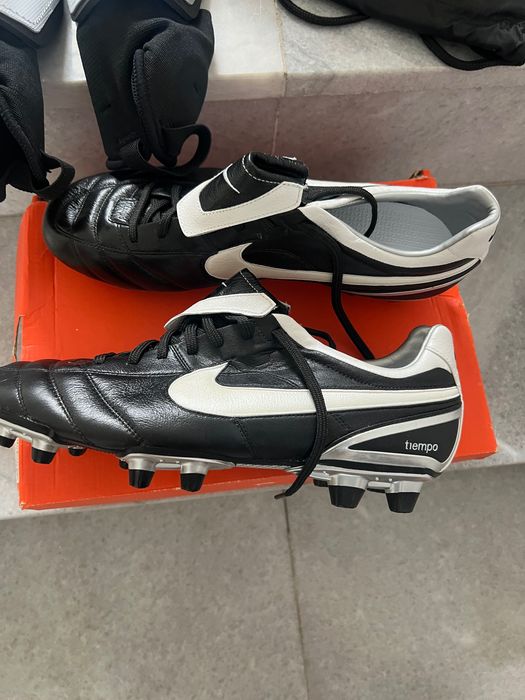 Футболни Бутонки  NIKE AIR Tiempo  LEGEND II FG
