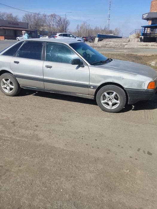 В продаже Ауди 80 б3 на полном ходу возможен обмен