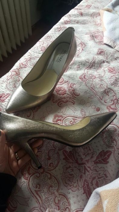 Pantofi aurii Michael Kors