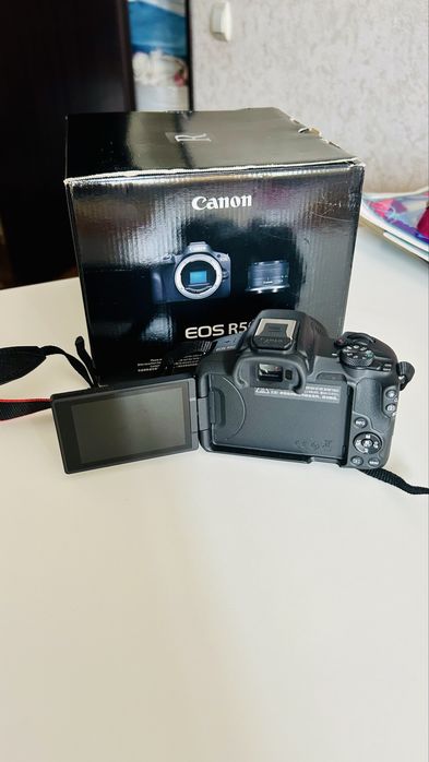 Canon EOS R50 с гарантией