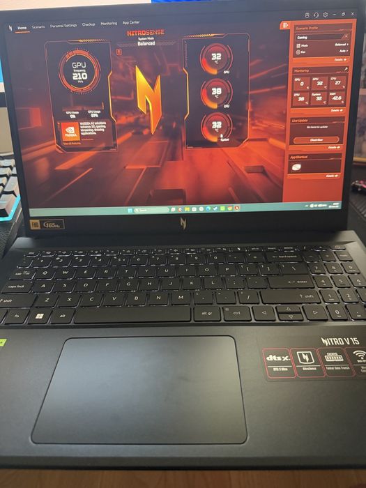 Laptop Gaming AcerNitro V15