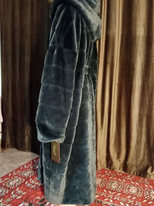 Продам шубы ЭКО премиум