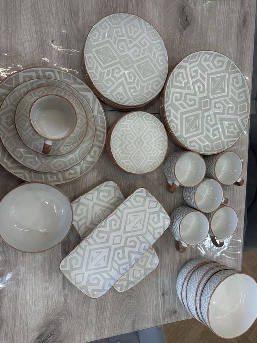 Сервис на 6 персон