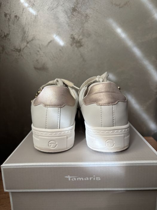 Маратонки Tamaris