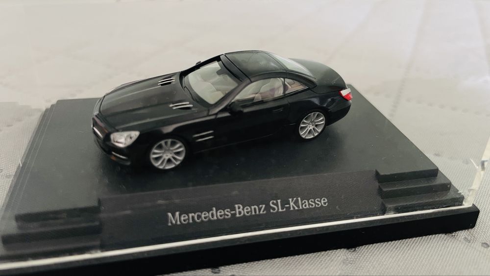Mercedes SL 1/64 original
