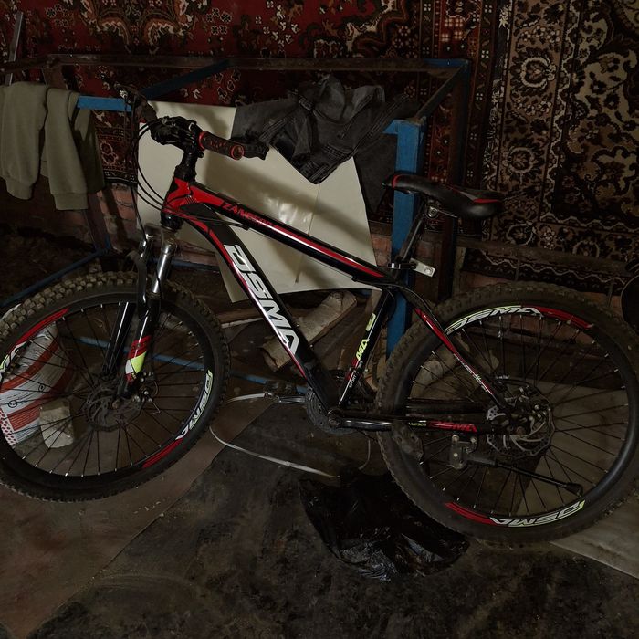 Велосипед, на ходу