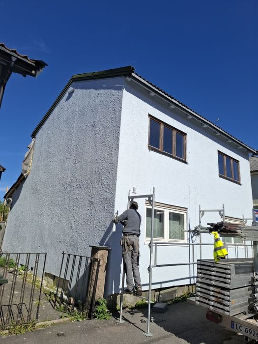 Executam garduri din plăci de beton