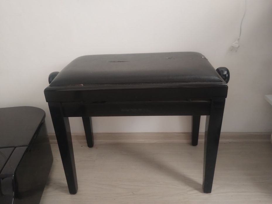 Vand pian electric