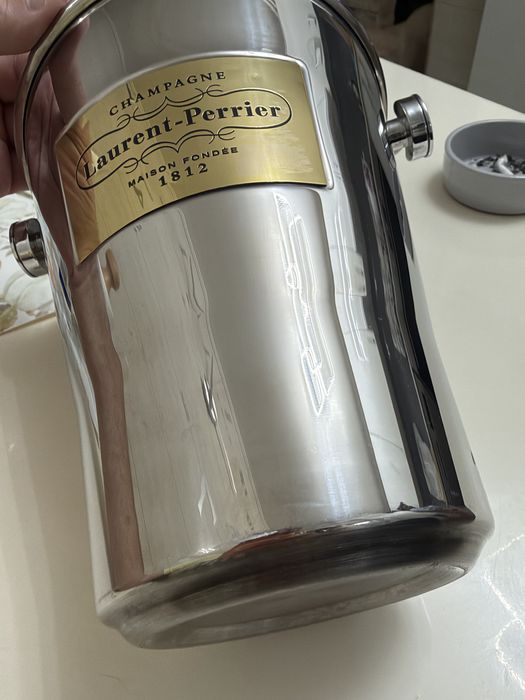 Frapiera Sampanie Laurent Perrier
