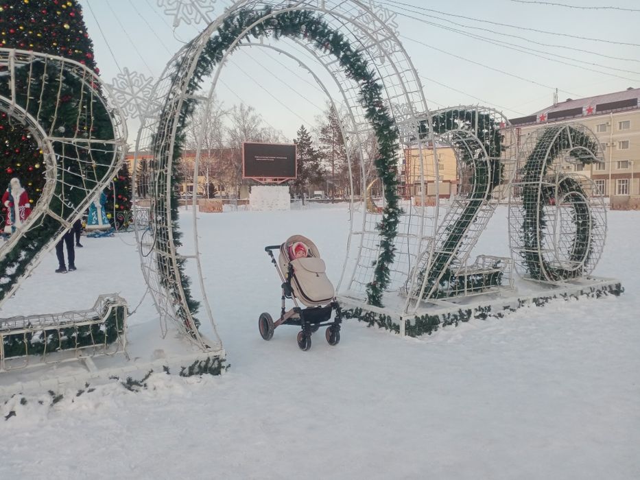 Продам Коляску б/у