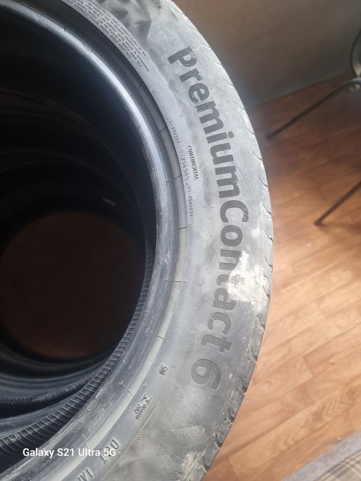 235*55 R 19 комплект continental