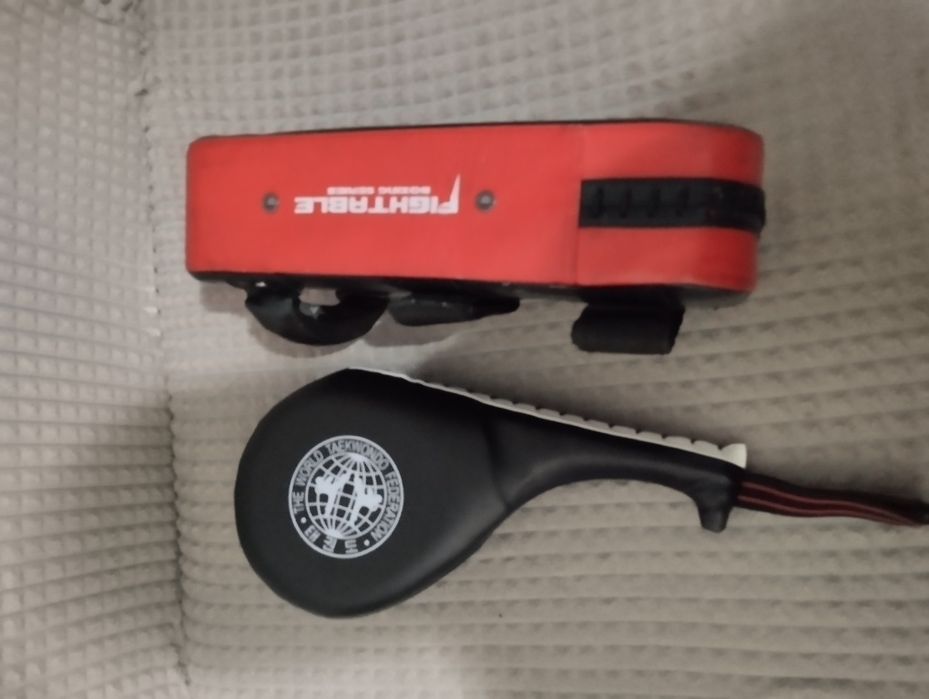 Продам лапы для тренировки