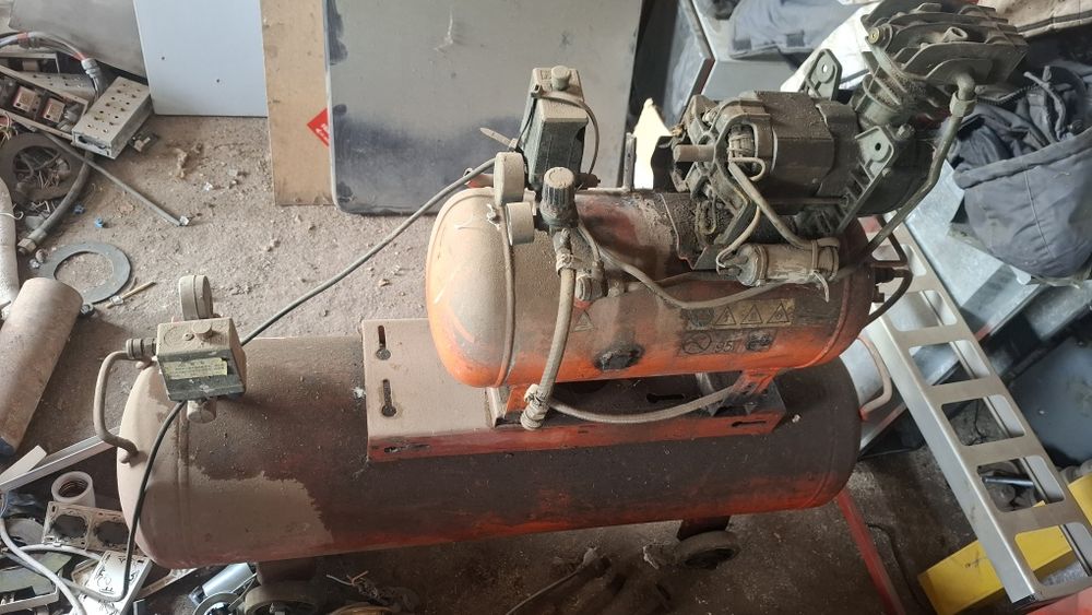 Продам компрессор