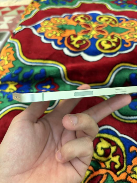 Iphone 12 , 64 gb