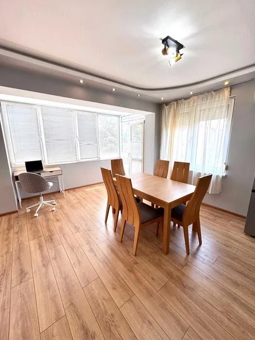 Дава се под наем Тристаен апартамент в Пловдив, Гагарин - 120 кв.м за 509.49 € - Снимка #3