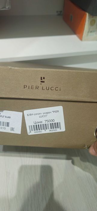 Продам обувь 35р