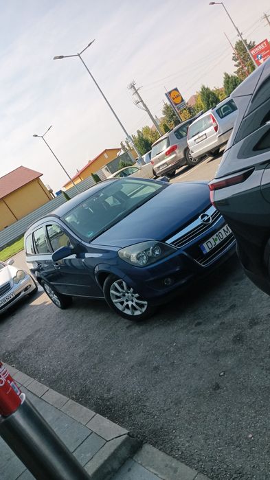 Vând Opel Astra h 1.9cdti 150cp
