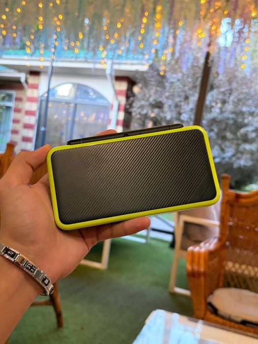 Nintendo New 2DS XL