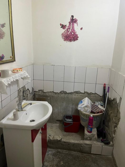 Vand apartament etaj 4 Zimnicea