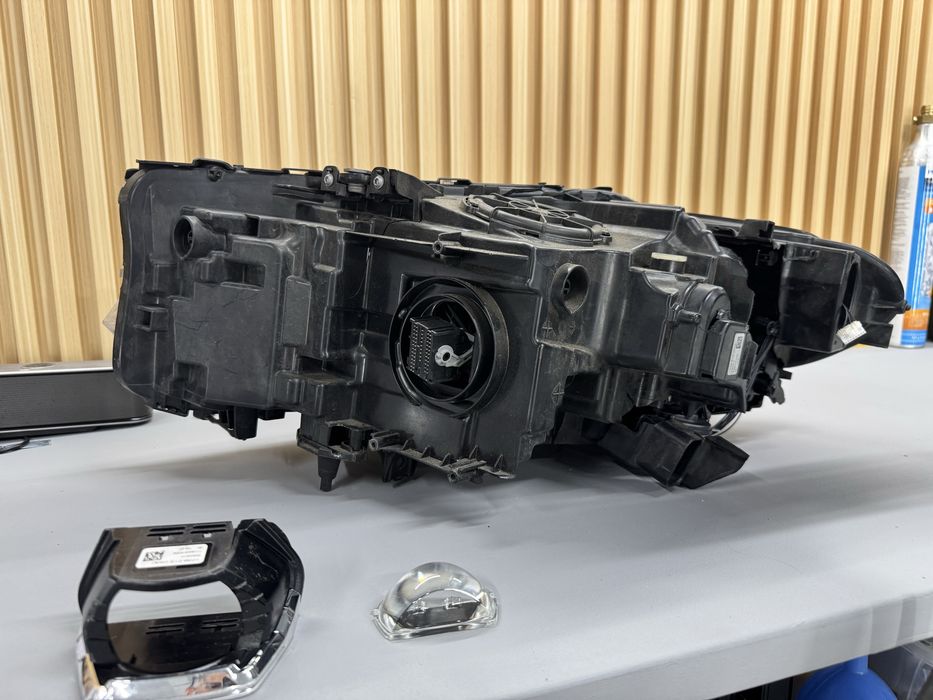 Адаптив Лед фар (Adaptive Led Headlight) за BMW G30/G31 за части