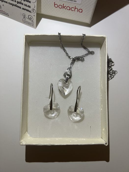 Колие и обеци с кристални сърца Сваровски, Бижута Swarovski