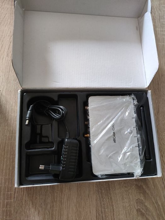 Продавам Arcam rdac