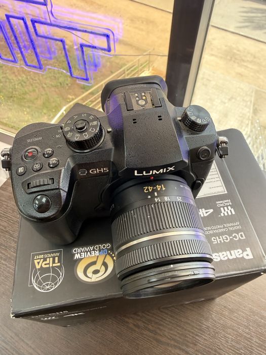 Фотоаппарат Lumix DC-GH5
