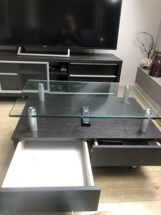 ТВ шкаф и холна масичка