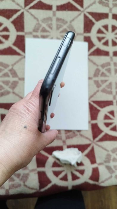 Продавам телефон HUAWEI P Smart Pro 2019.