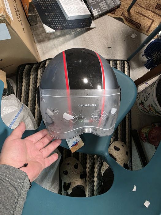 Casca scuter trotineta. Noua