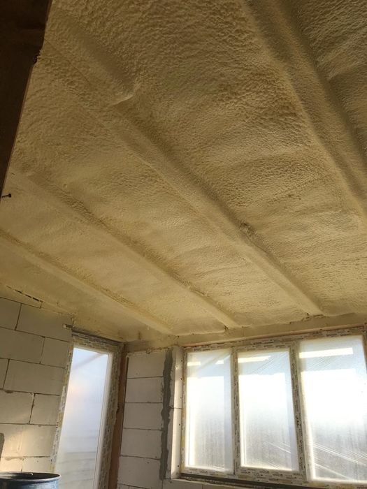 Izolatie spuma poliuretanica/Prețuri Fără Concurenta