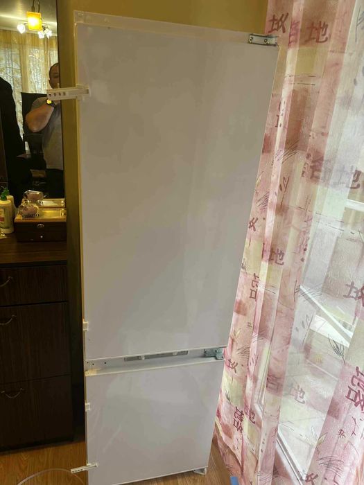 Хладилник за вграждане